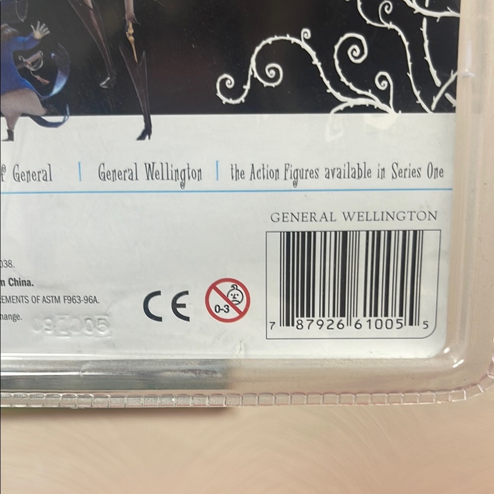 Tim Burton's Corpse Bride General Wellington Figure - Picture 10 of 11